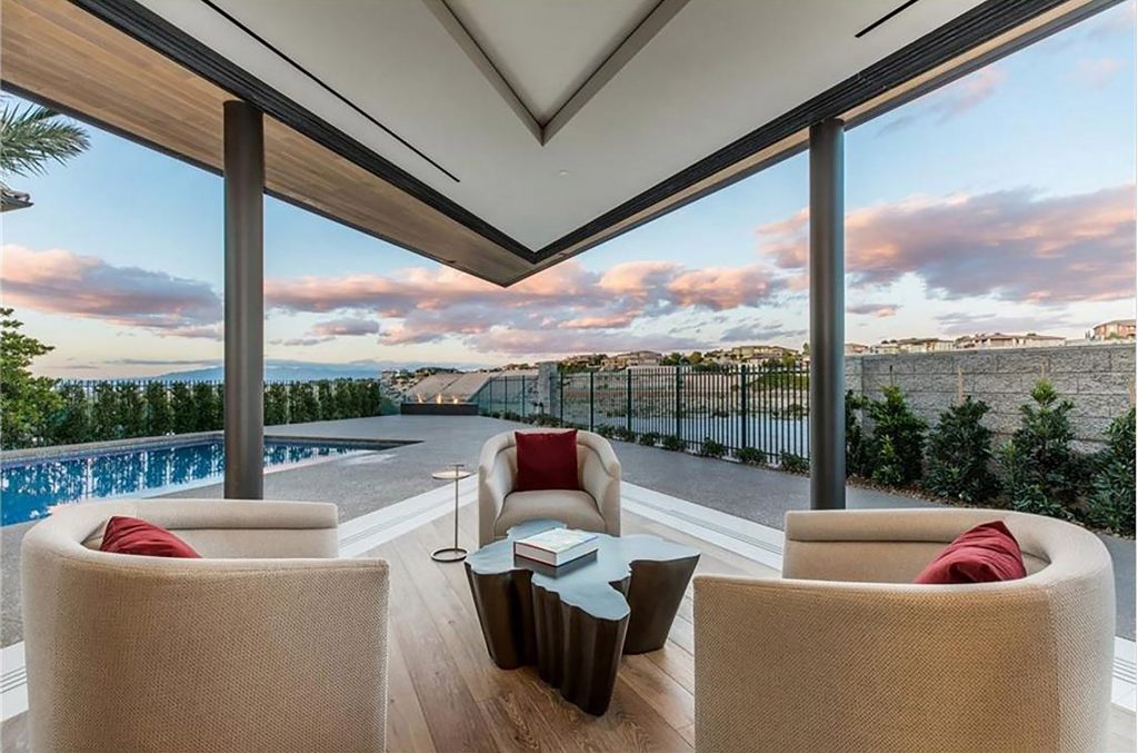 luxury custom home las vegas exterior backyard pool