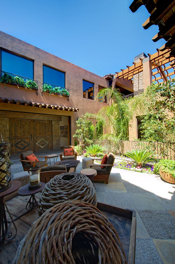 luxury custom home las vegas exterior backyard