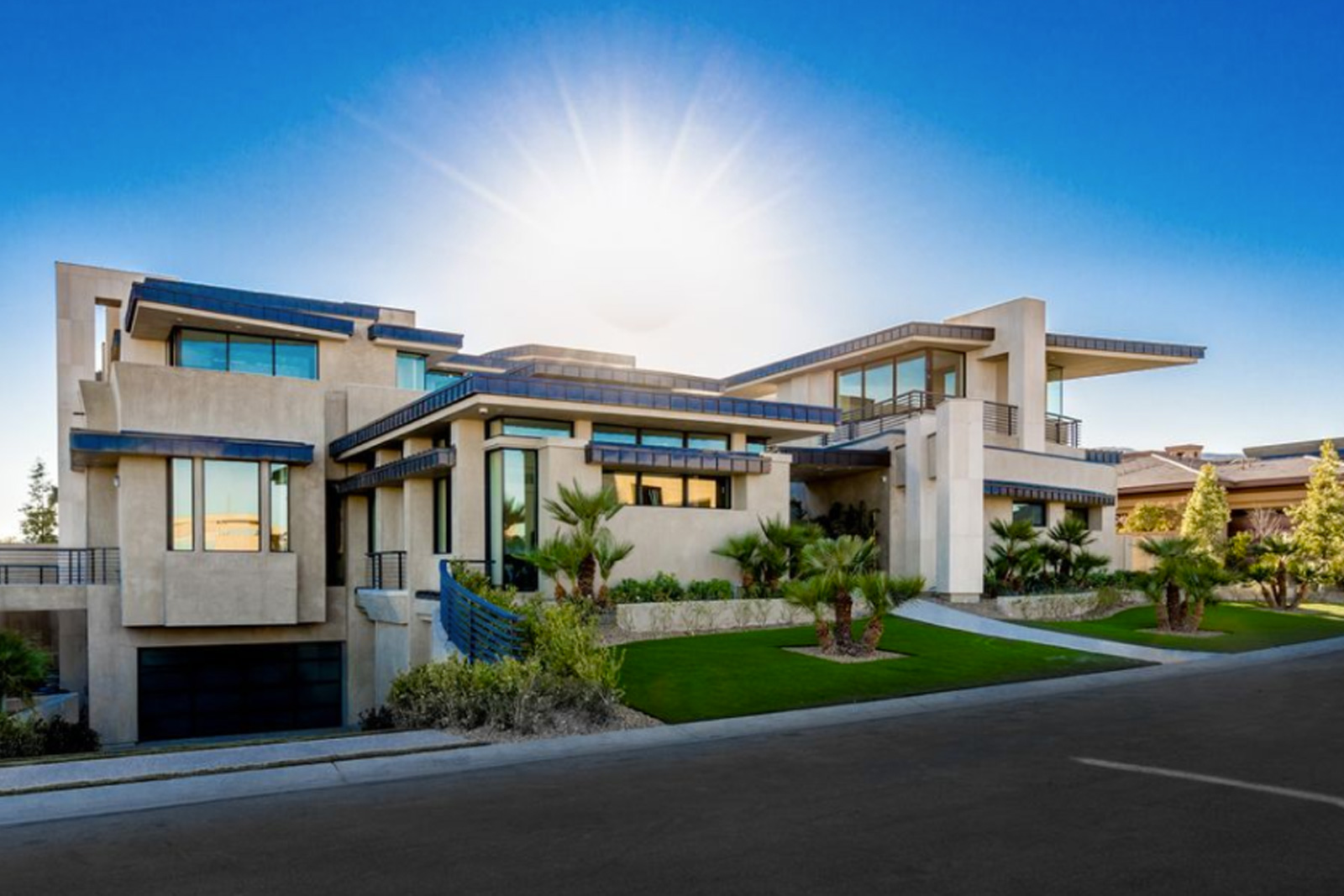 luxury custom home las vegas exterior driveway