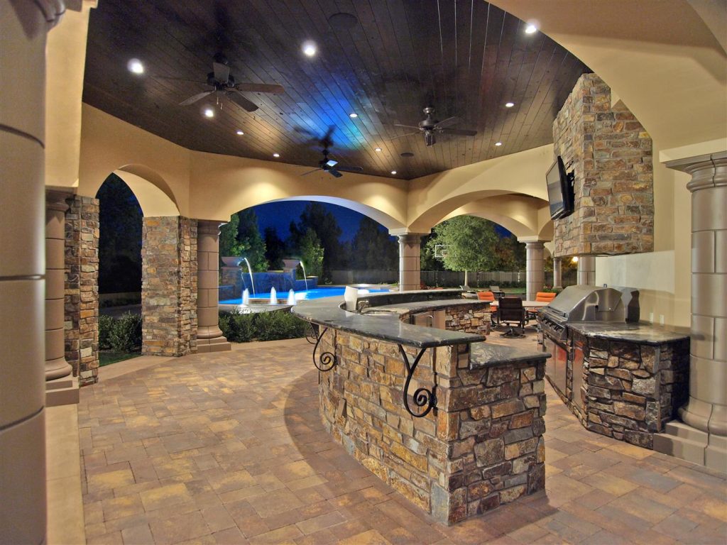 luxury custom home las vegas exterior backyard