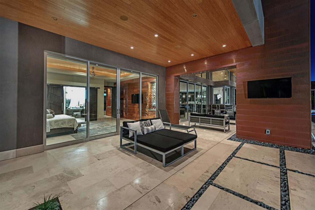 luxury custom home las vegas exterior backyard